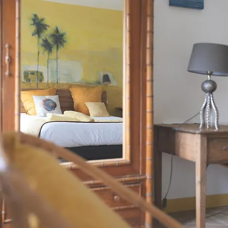 Bed and Breakfast Escale De Gerbold Gratot Exterior foto